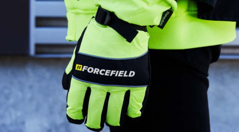 Situations Where Police Officers Need Cut-Resistant Gloves