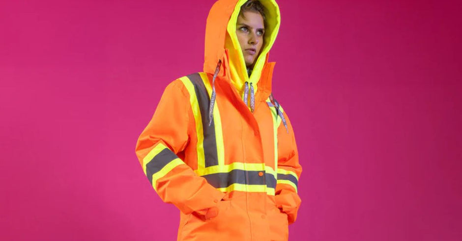 What To Look for in a Hi-Vis Rain Jacket