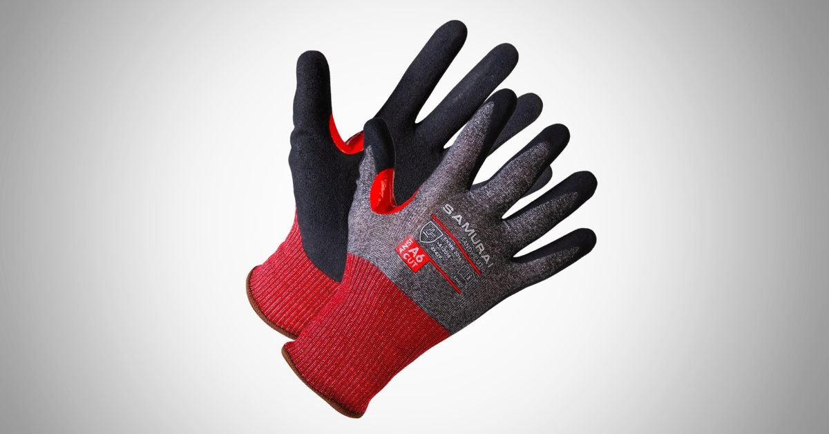 How To Choose the Right Work Gloves for Extreme Weather